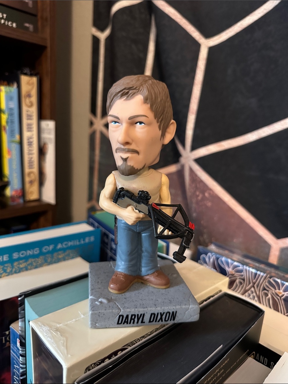 Daryl Dixon Bobblehead Figurine with Crossbow - Beige Shirt, Blue Jeans